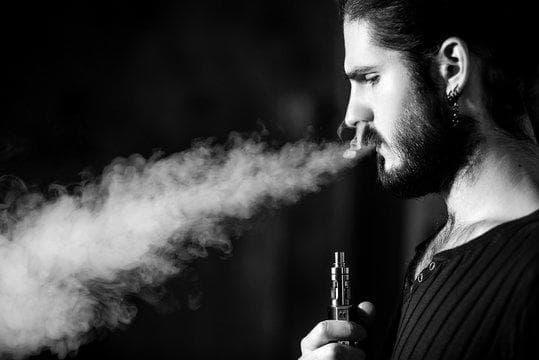 Liquid online bestellen und vergleichen für günstige Vape Liquids mit schneller Lieferung